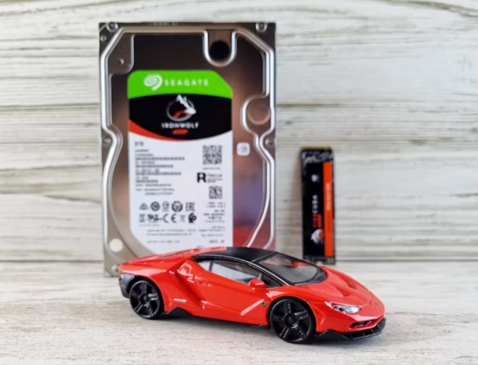 Perbedaan HDD dan SSD untuk laptop lama